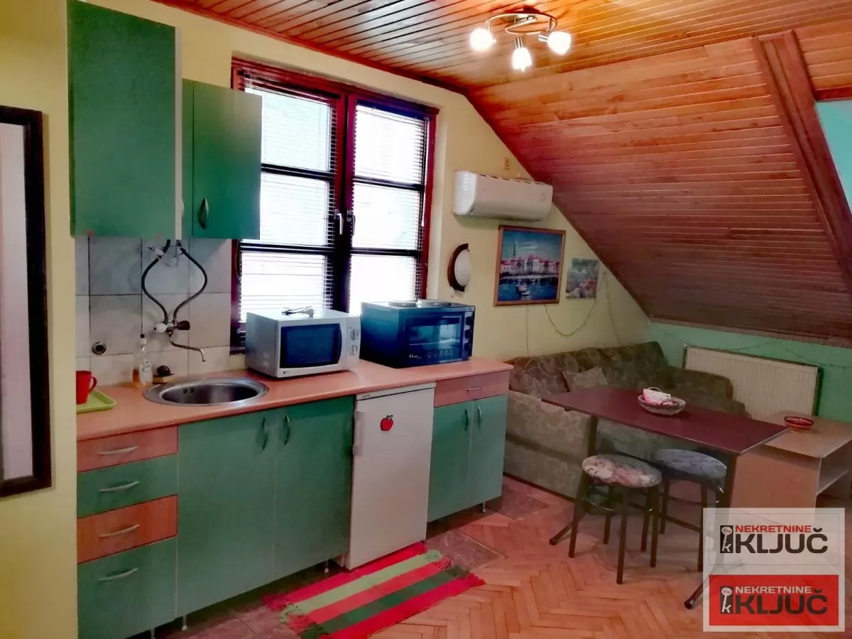 BULEVAR OSLOBOĐENJA IZDAJE SE NAMEŠTENA GARSONJERA 2