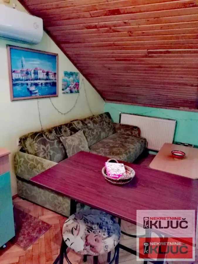 BULEVAR OSLOBOĐENJA IZDAJE SE NAMEŠTENA GARSONJERA 6