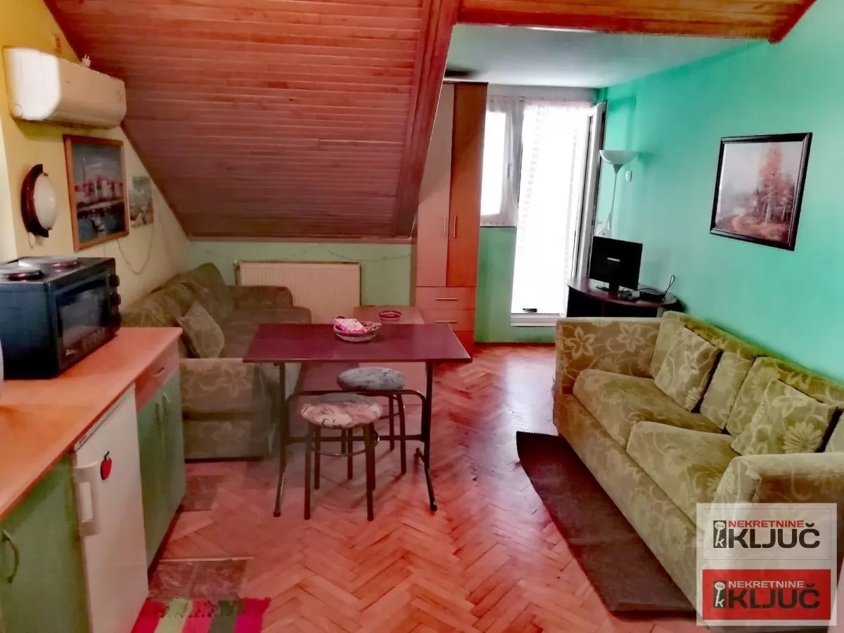 BULEVAR OSLOBOĐENJA IZDAJE SE NAMEŠTENA GARSONJERA 7