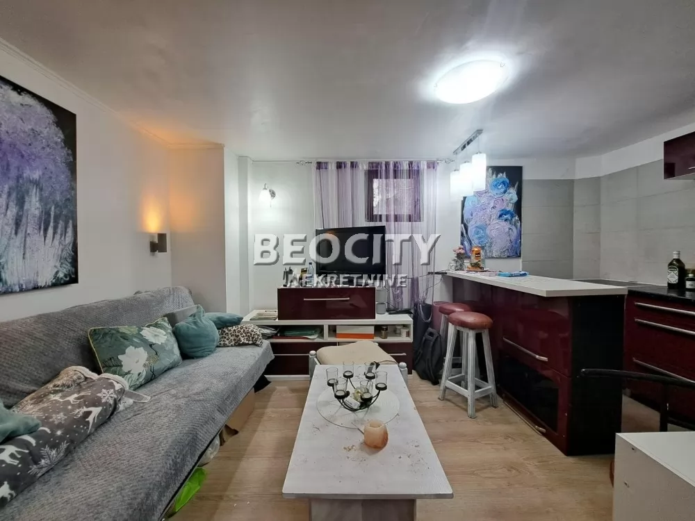 Dvosoban stan, 28 m2, Kalenić ID: 127151 2