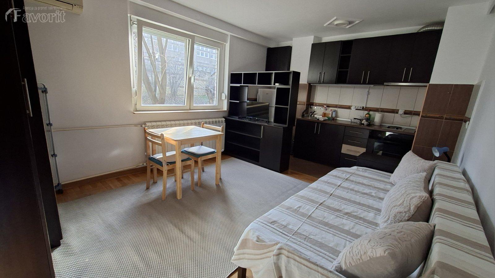 KALEMEGDAN, BRACE BARUH, 23m2 2