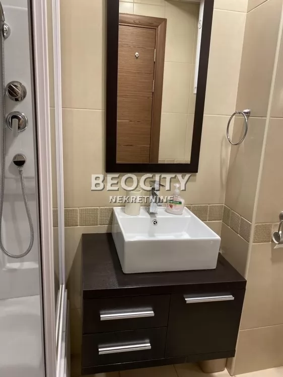 Dvosoban stan, 42 m2, Sajmište, Cara Uroša *sa troškovima* ID: 126825 7