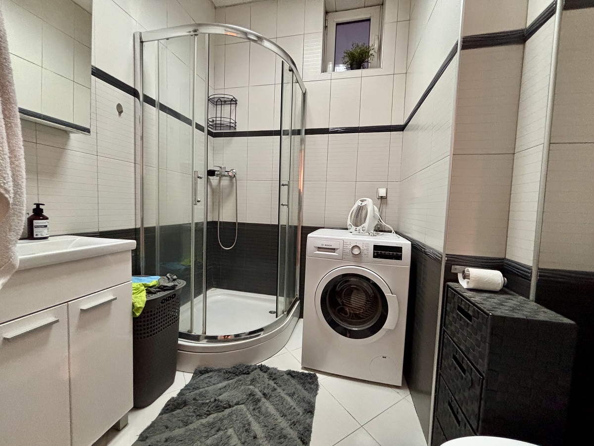 Elegantan 2 0 salonski stan u centru  Makedonska  50m2 5