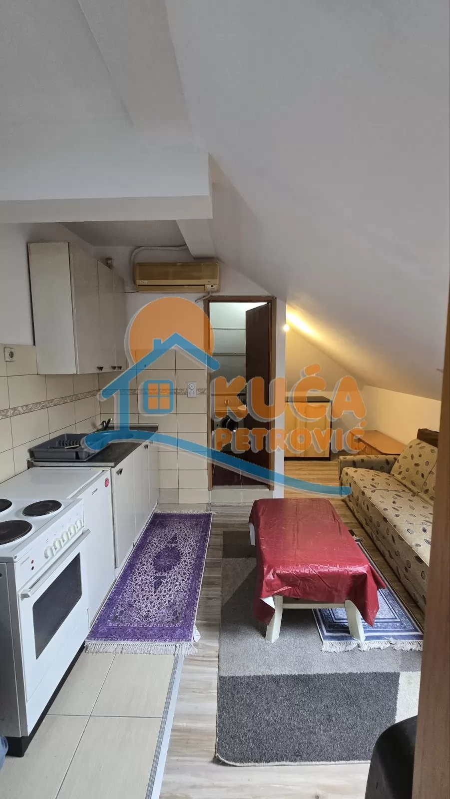 Jednosoban stan, 27 m2, Medijana, Bulevar dr Zorana ID: i-015488 1