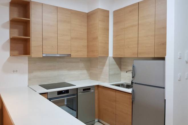 Funkcionalan 2 0 stan u kompleksu Wellport  49m2 2