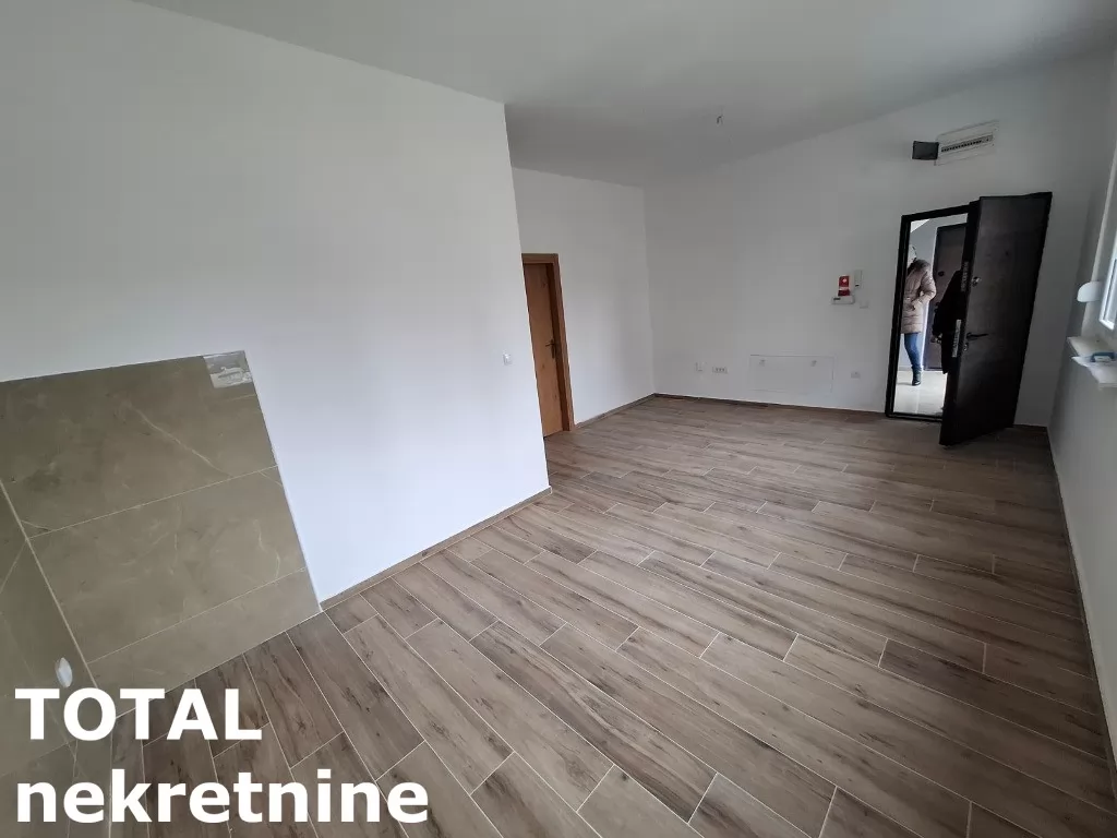 Stan,NOVI SAD,ADICE,kv: 42.00, € 70000, ID: 1100607 3