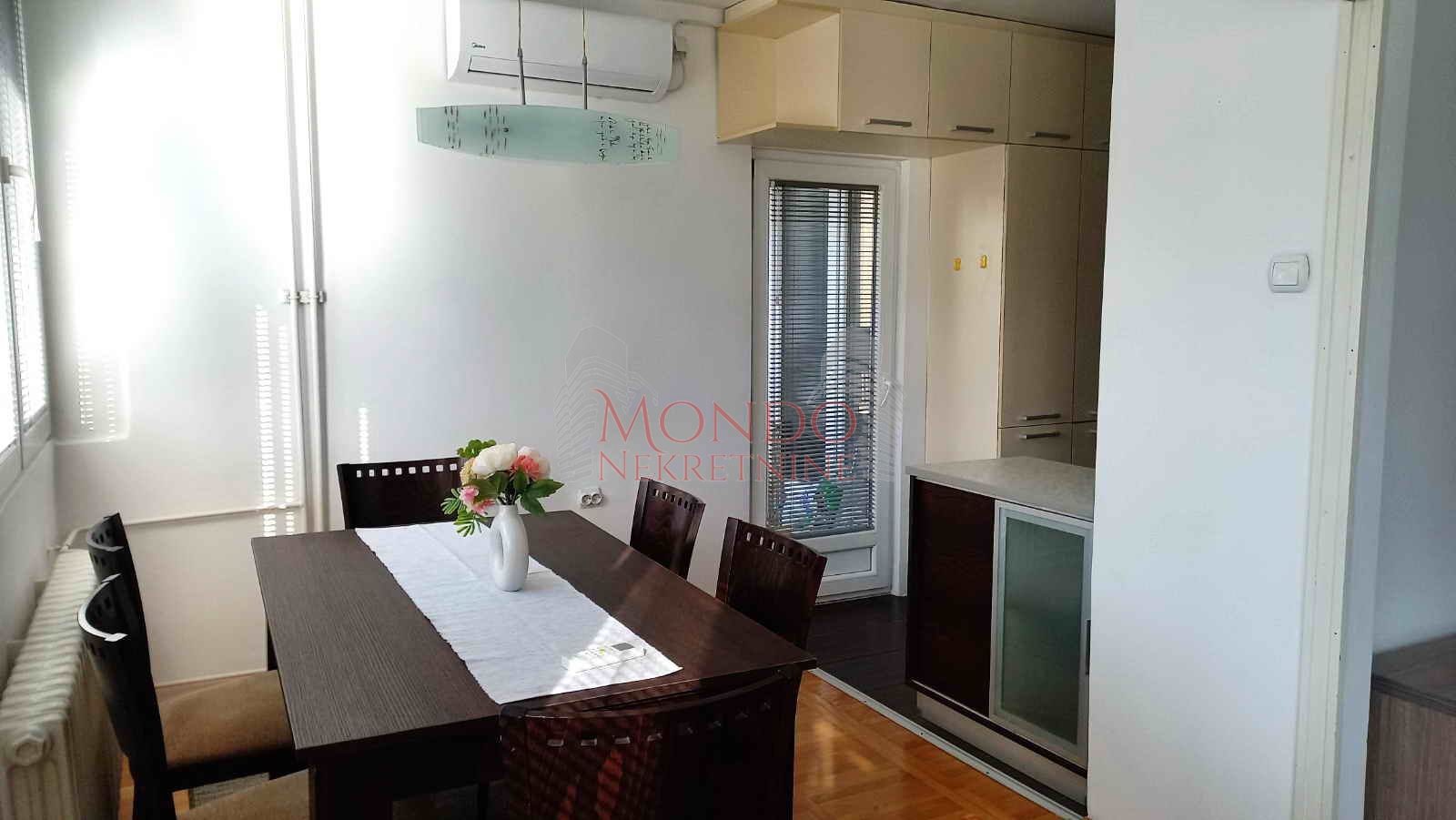 Jednoiposoban stan kod delta planeta, cg, namešten, Niš 4