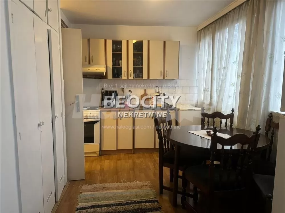 Dvosoban stan, 47 m2, Šumice, Ustanička ID: 127259 4