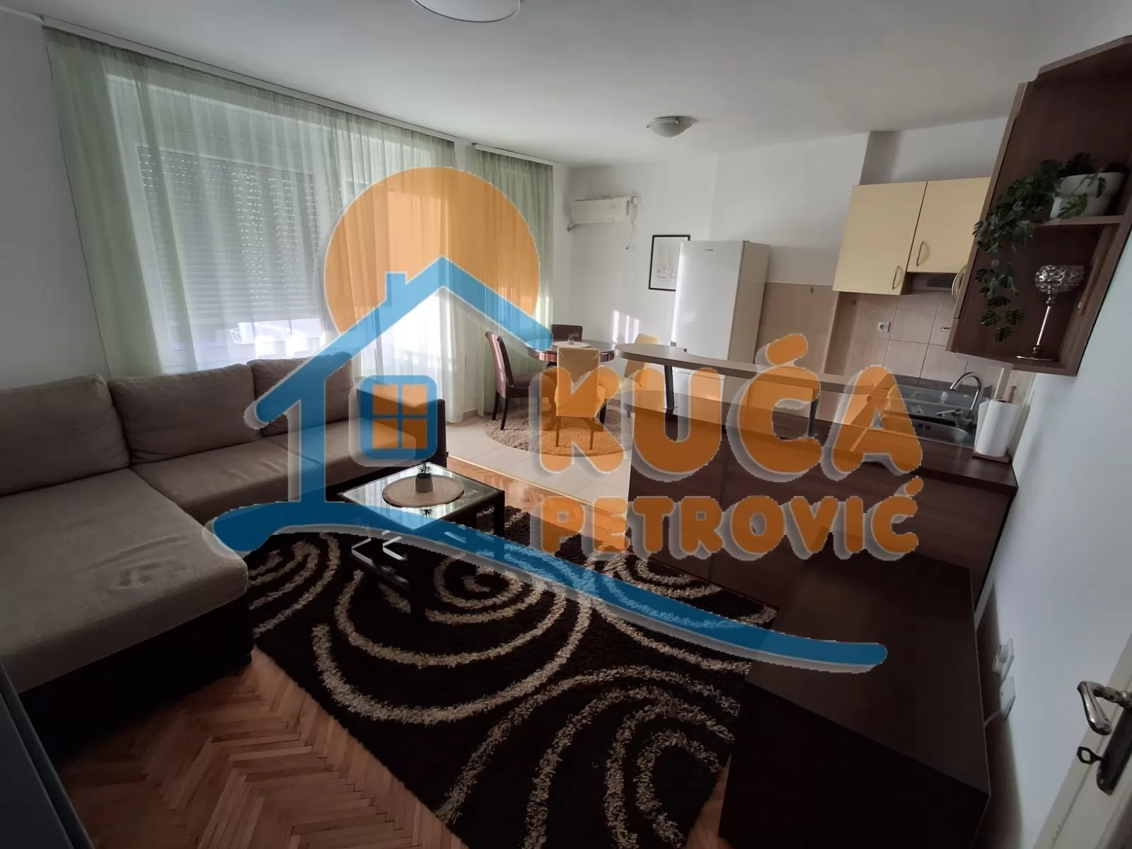 Dvosoban stan, 60 m2, Filozofski fakultet, Prvomajska ID: i-015494 2