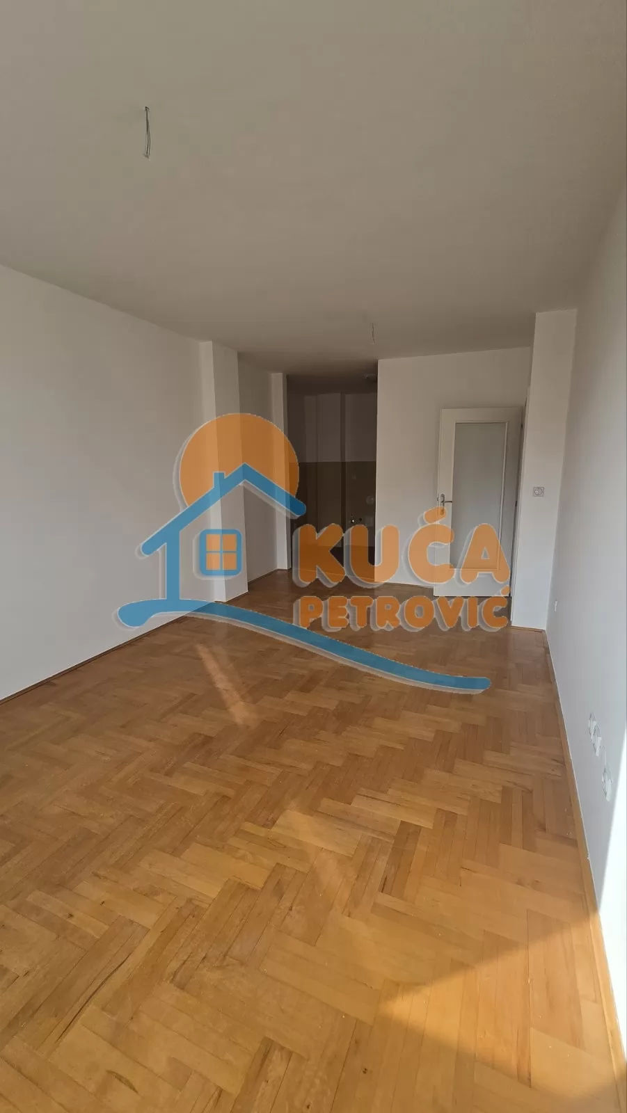 Dvosoban stan, 63 m2, Medijana, Branka Krsmanovića ID: i-015493 4