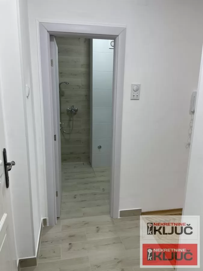 GRBAVICA, 30m2, Jednoiposoban, Renoviran 6