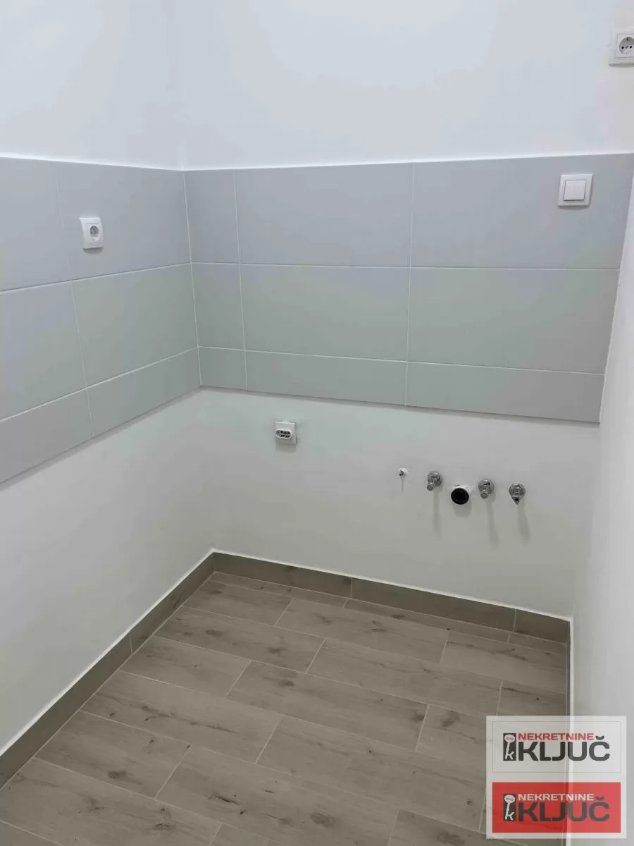 GRBAVICA, 30m2, Jednoiposoban, Renoviran 9