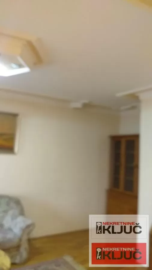 Izdavanje, Stan, Novi Sad, Grbavica 10