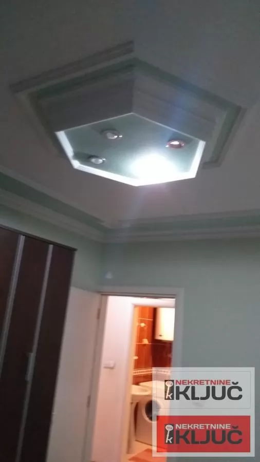 Izdavanje, Stan, Novi Sad, Grbavica 11