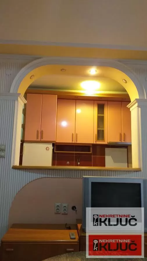 Izdavanje, Stan, Novi Sad, Grbavica 3