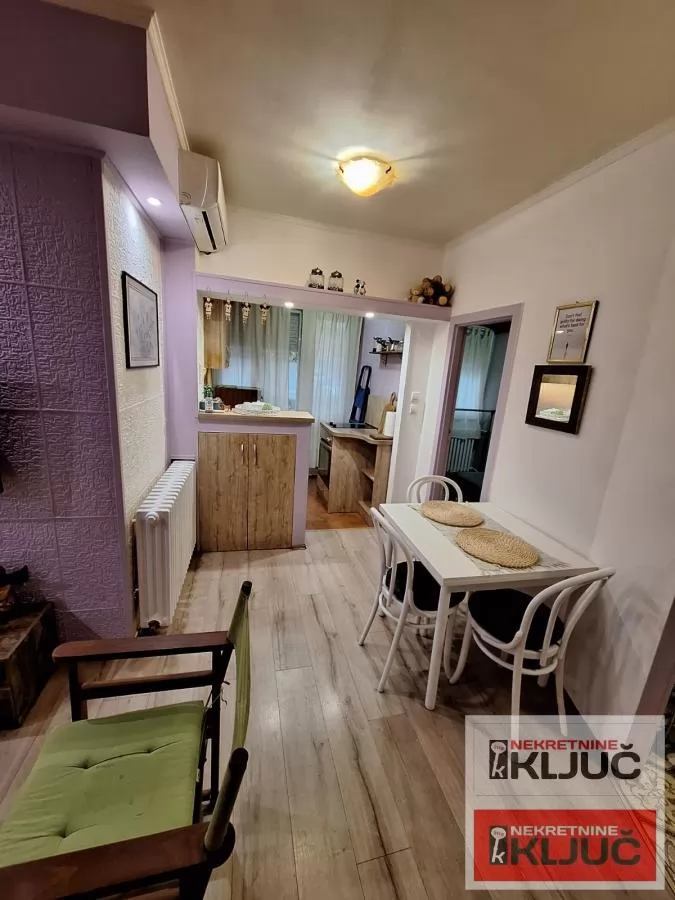 KEJ IZDAJE SE JEDNOIPOSOBAN NAMEŠTEN STAN 4