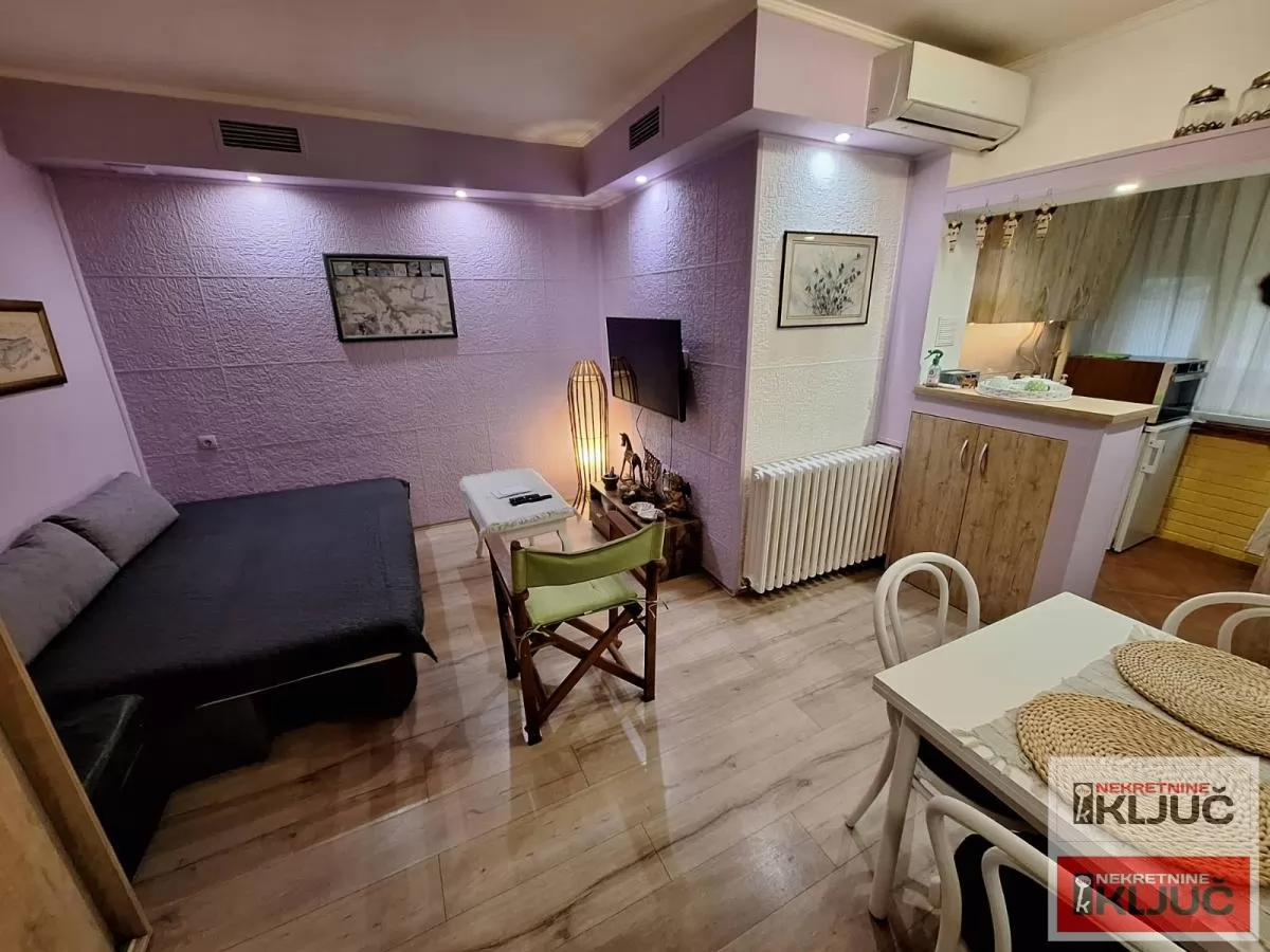 KEJ IZDAJE SE JEDNOIPOSOBAN NAMEŠTEN STAN 5