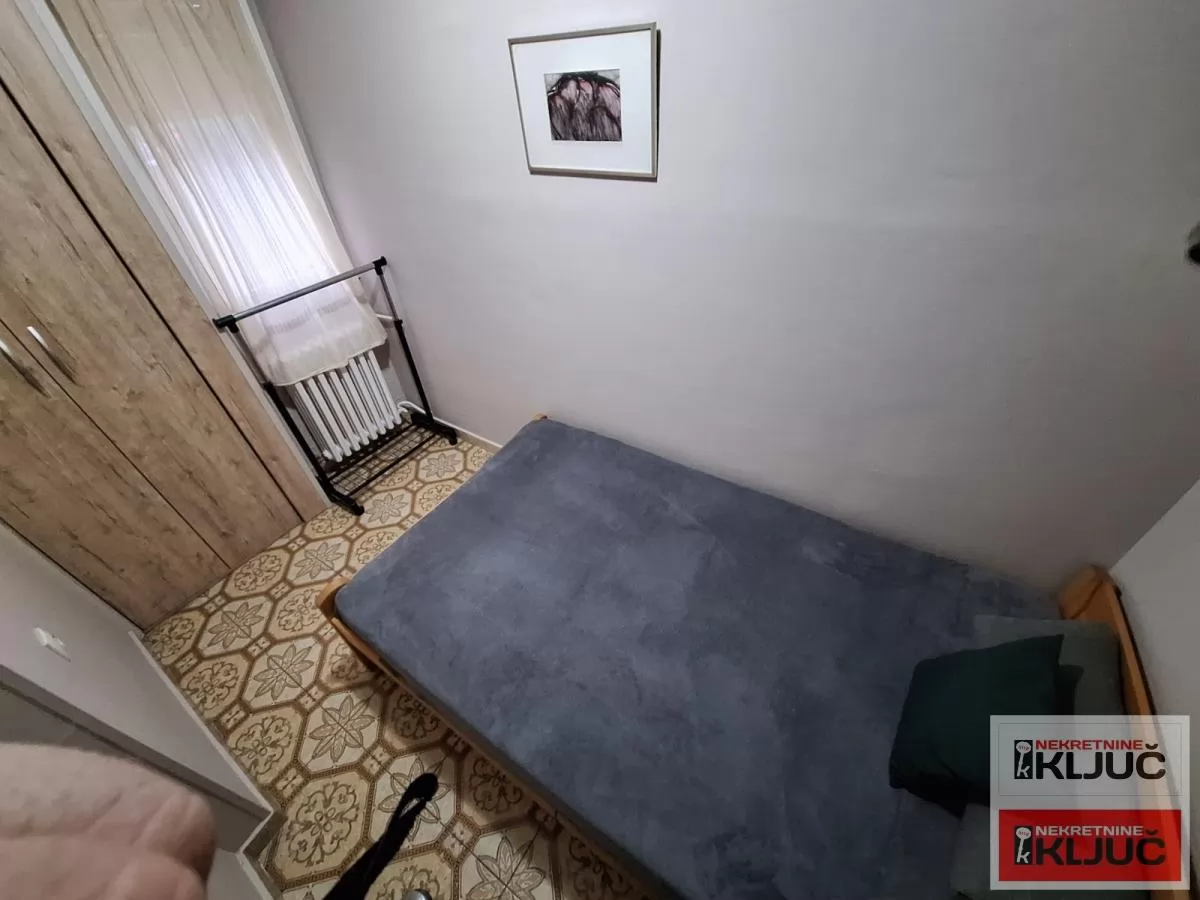 KEJ IZDAJE SE JEDNOIPOSOBAN NAMEŠTEN STAN 6