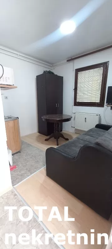 Stan,PETROVARADIN,PETROVARADIN,kv: 12.00, € 22000, ID: 1102010 3