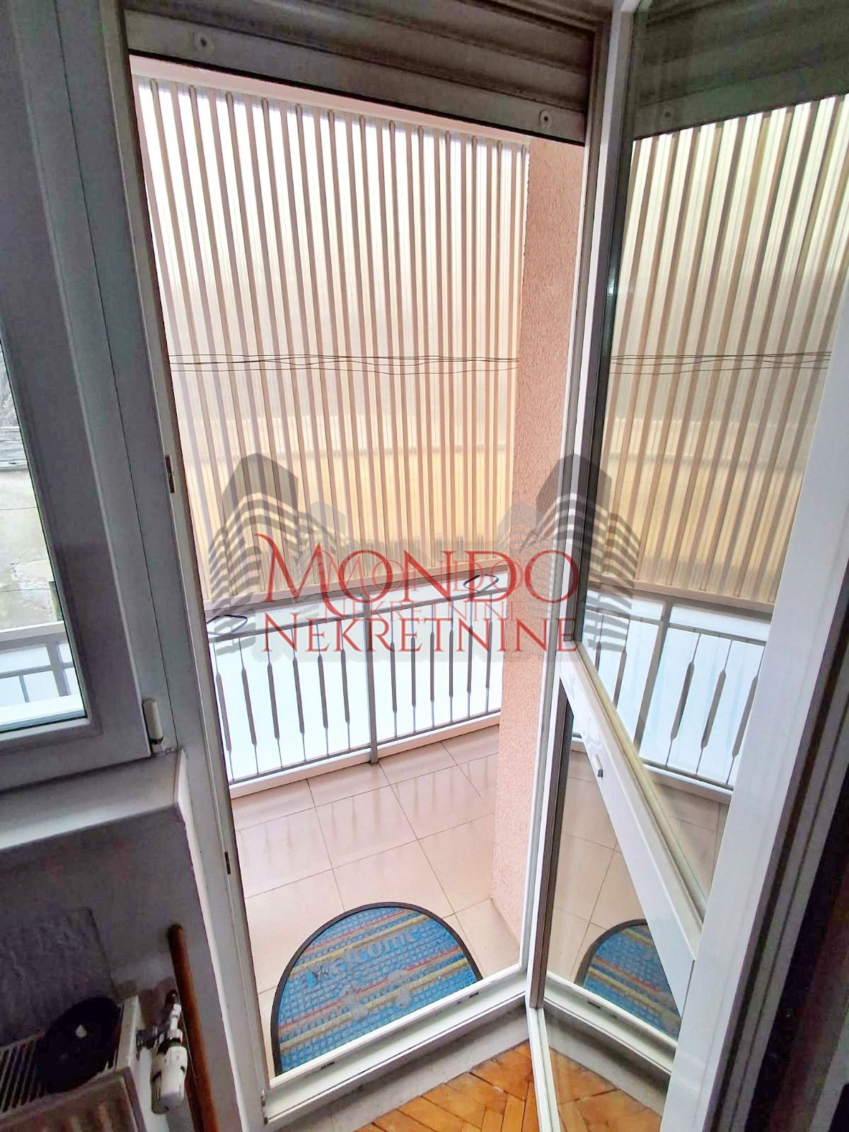 Dvoiposoban stan kod Vojne bolnice 12