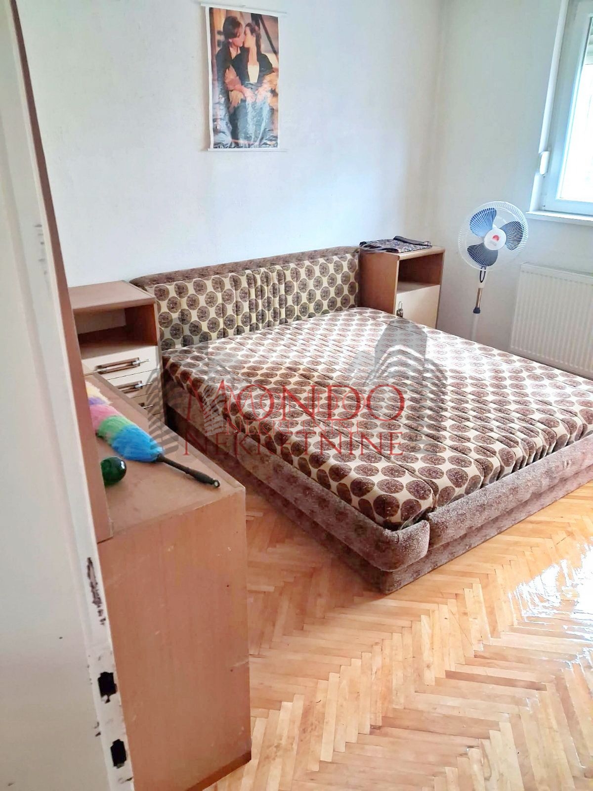 Dvoiposoban stan kod Vojne bolnice 4