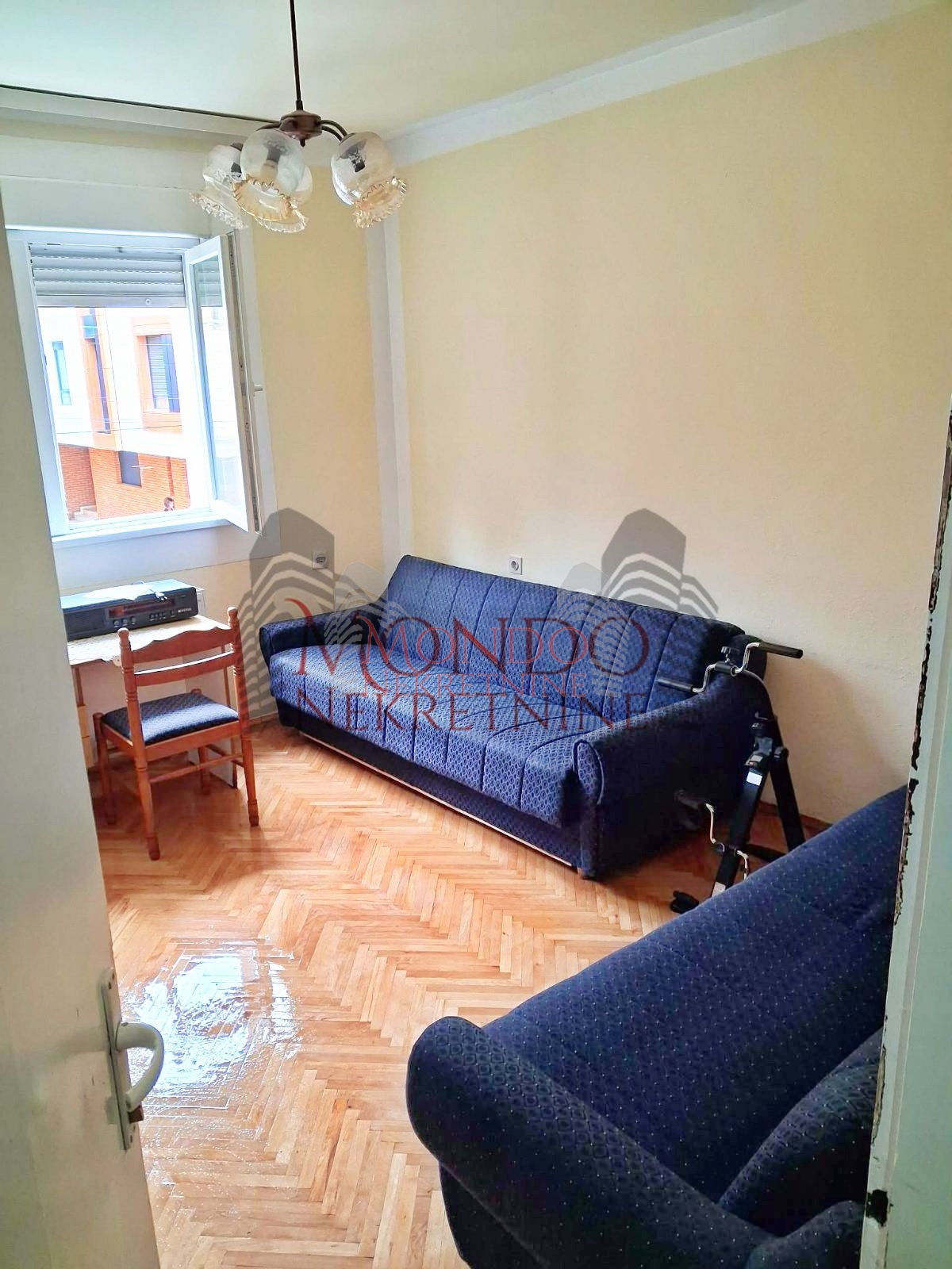 Dvoiposoban stan kod Vojne bolnice 7