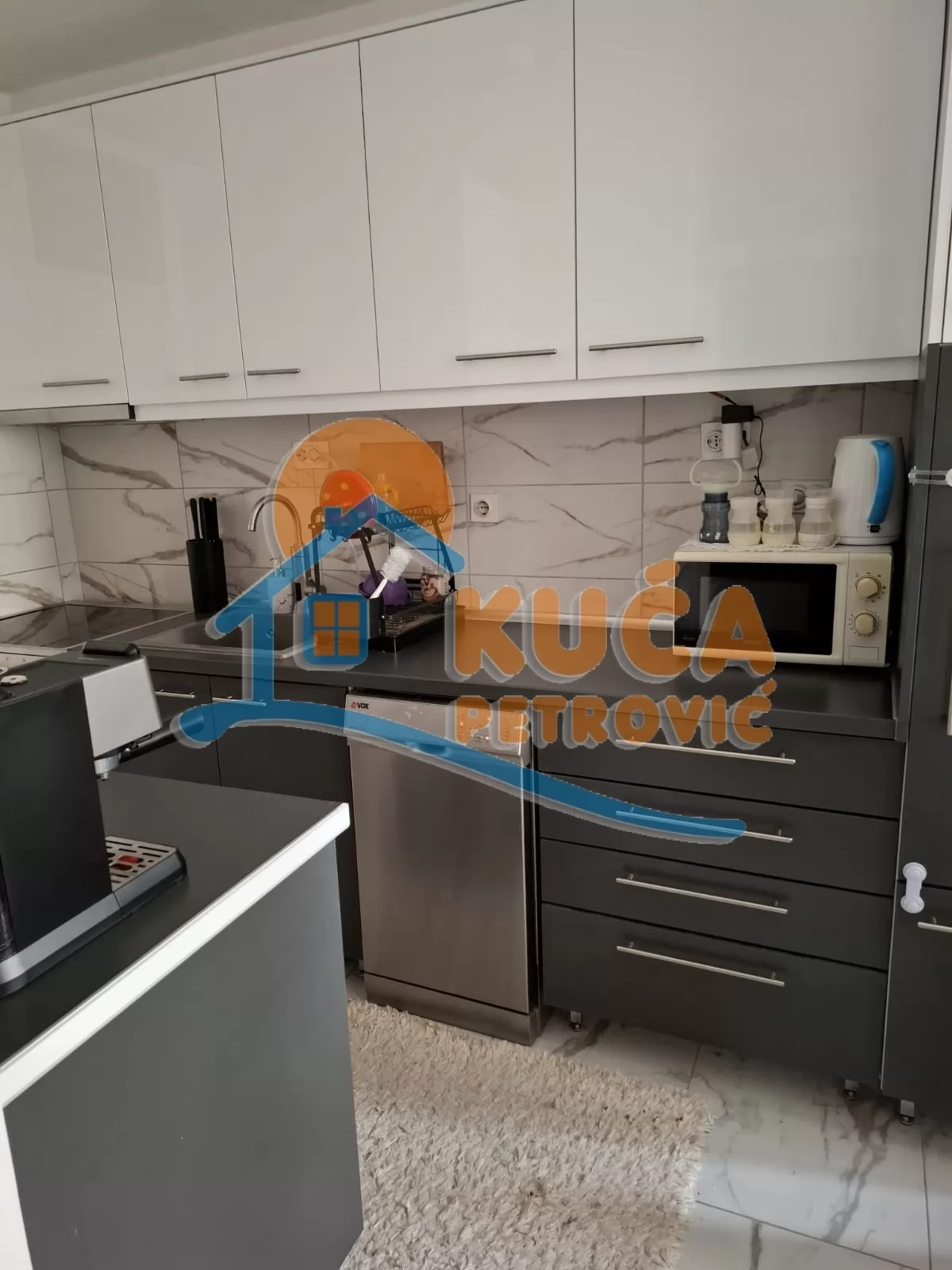 Dvosoban stan, 70 m2, Bulevar Nemanjića, Blagoja Parovića ID: i-015497 4