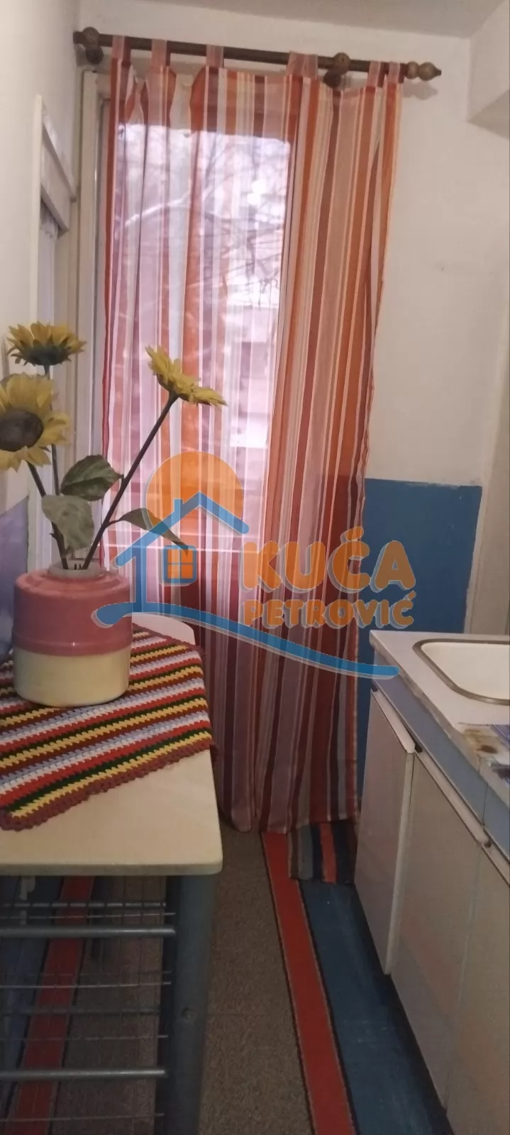 Jednosoban stan, 41 m2, Vojna bolnica, Nikole Kopernika ID: i-015500 7