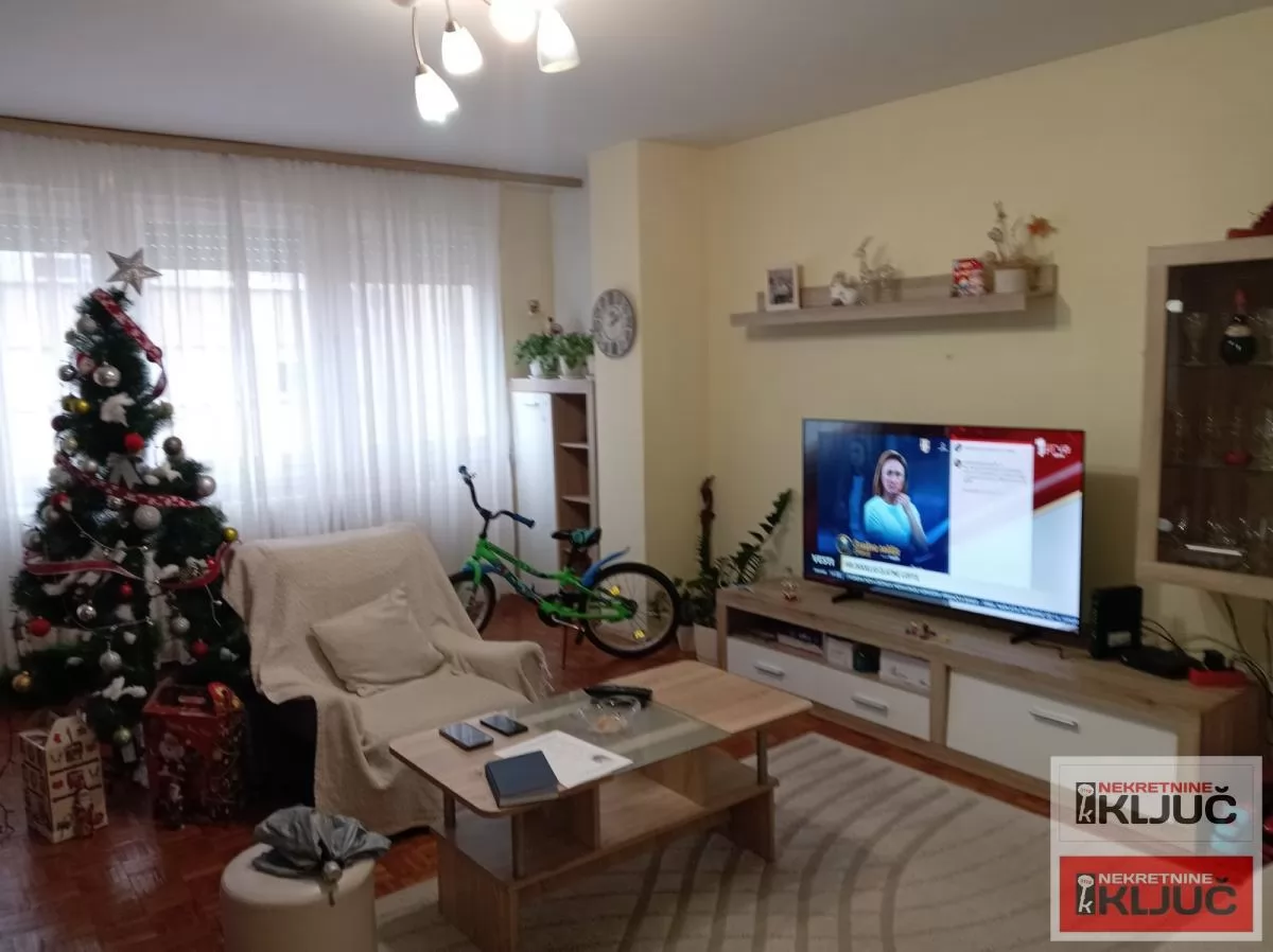 NOVO NASELJE, 72m2, Dvoiposoban, Odličan 1