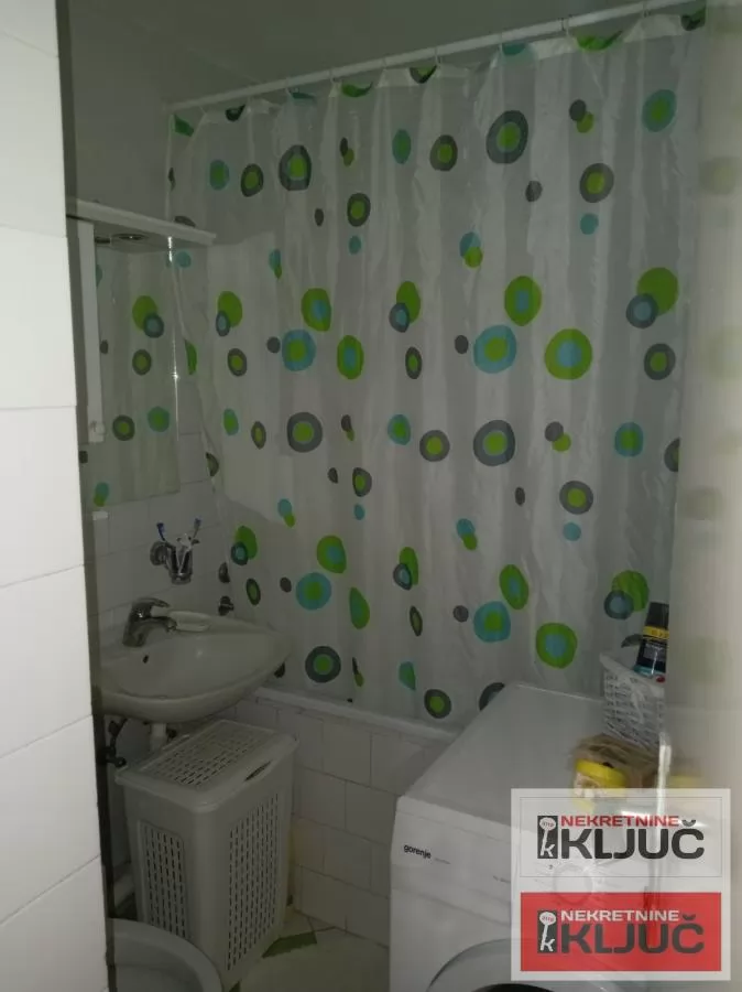 NOVO NASELJE, 72m2, Dvoiposoban, Odličan 13