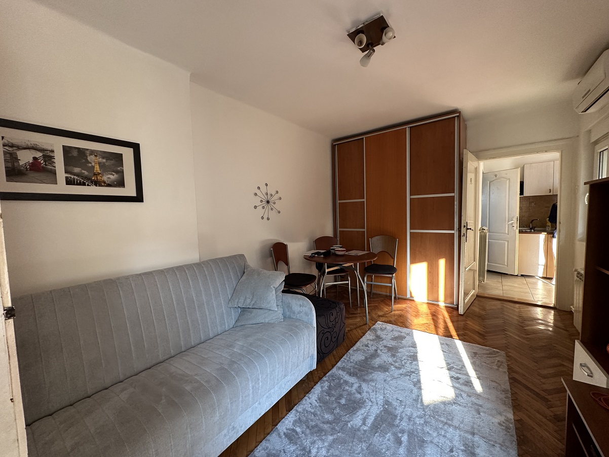 Prodajemo odličan 1 5 stan  30m2  Višegradska ulica 1