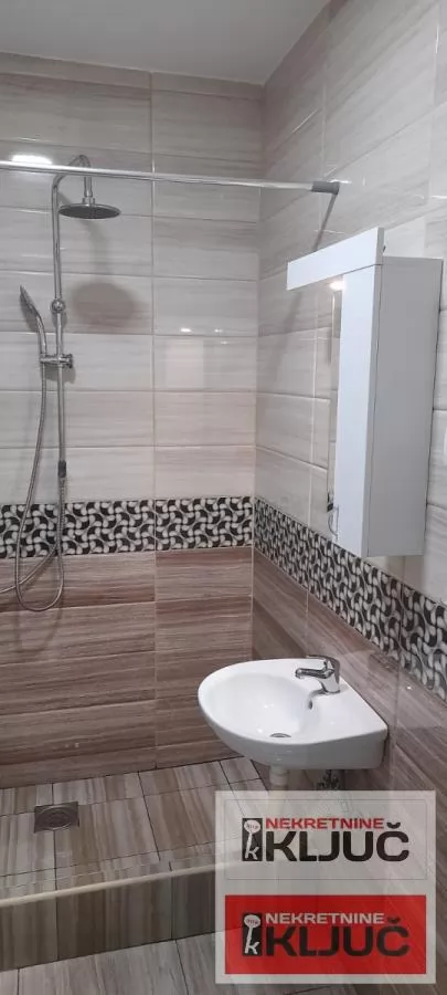 SAJAM IZDAJE SE NAMEŠTENA GARSONJERA 14