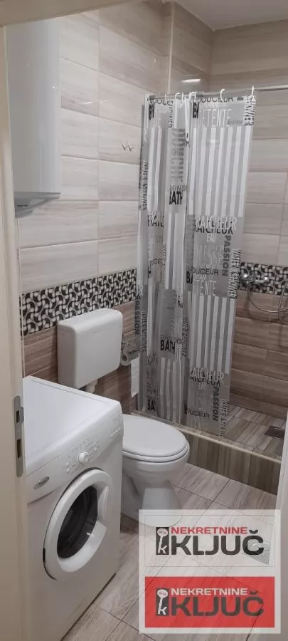 SAJAM IZDAJE SE NAMEŠTENA GARSONJERA 16