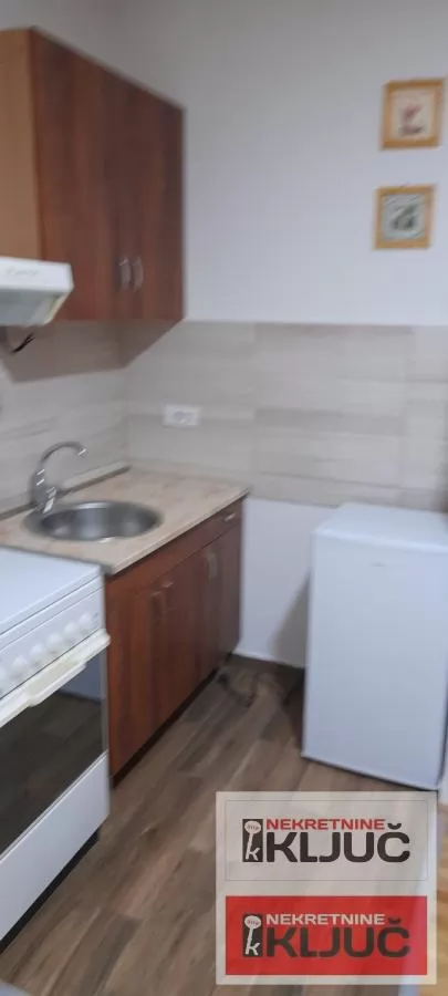 SAJAM IZDAJE SE NAMEŠTENA GARSONJERA 5