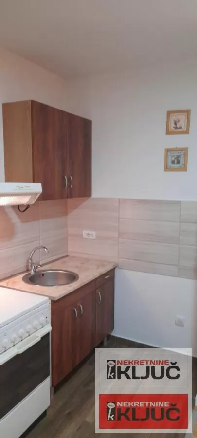 SAJAM IZDAJE SE NAMEŠTENA GARSONJERA 6