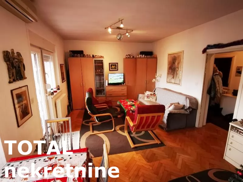 Stan,NOVI SAD,BULEVAR,kv: 79.00, € 200000, ID: 1102015 1