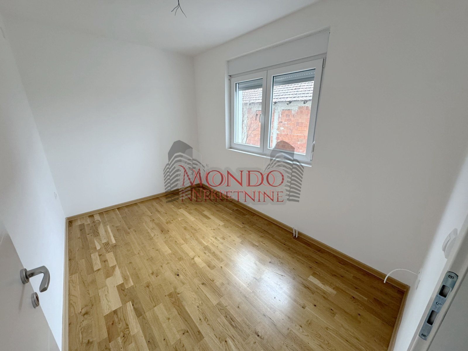 Dvoiposoban nov neuseljavan stan na Panteleju, Gornjomatejevacka 10