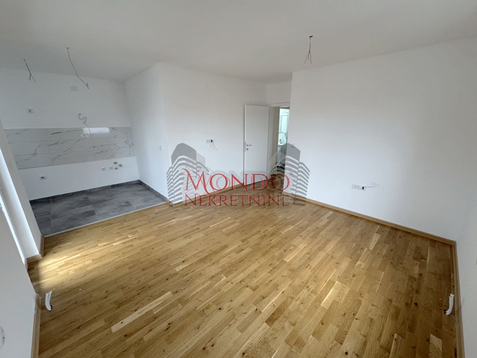 Dvoiposoban nov neuseljavan stan na Panteleju, Gornjomatejevacka 2