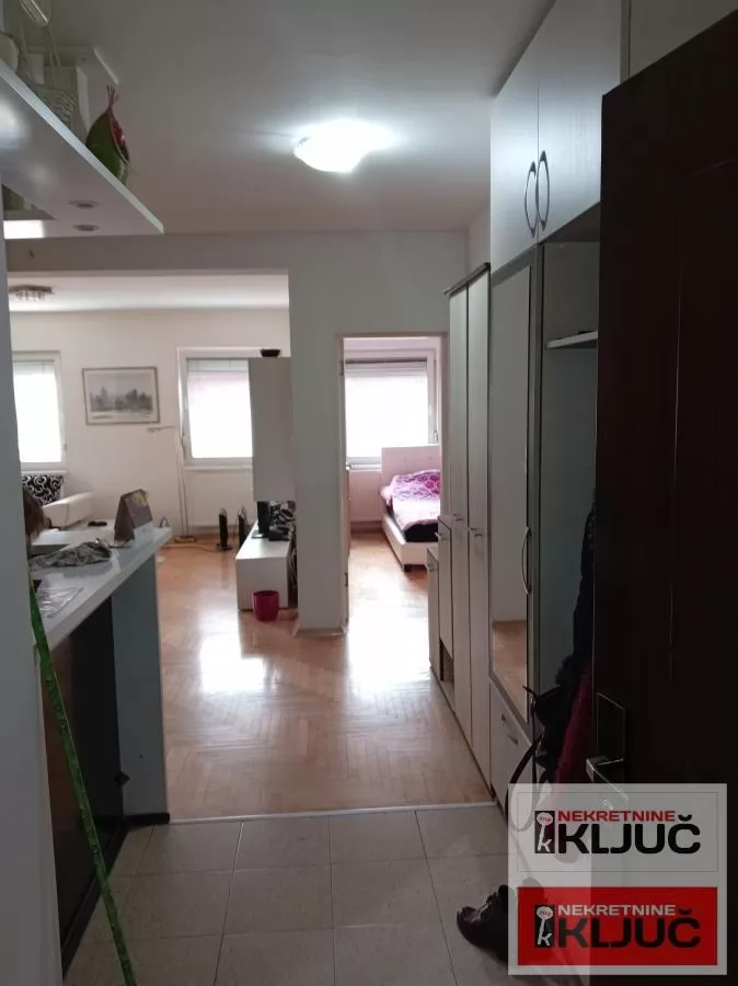 ADICE, 64m2, Trosoban, Komplet namešten 9