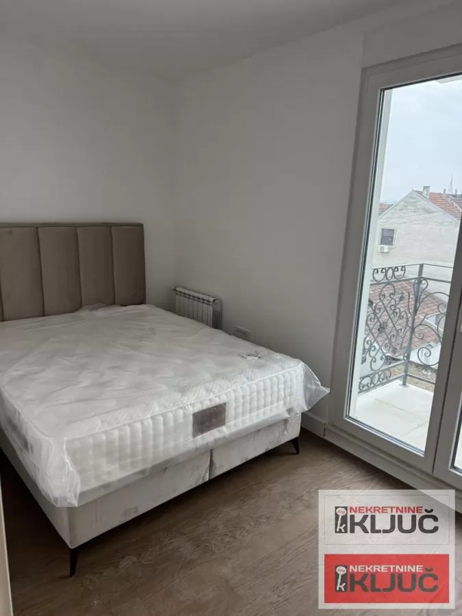 LUX stan u centru grada 8