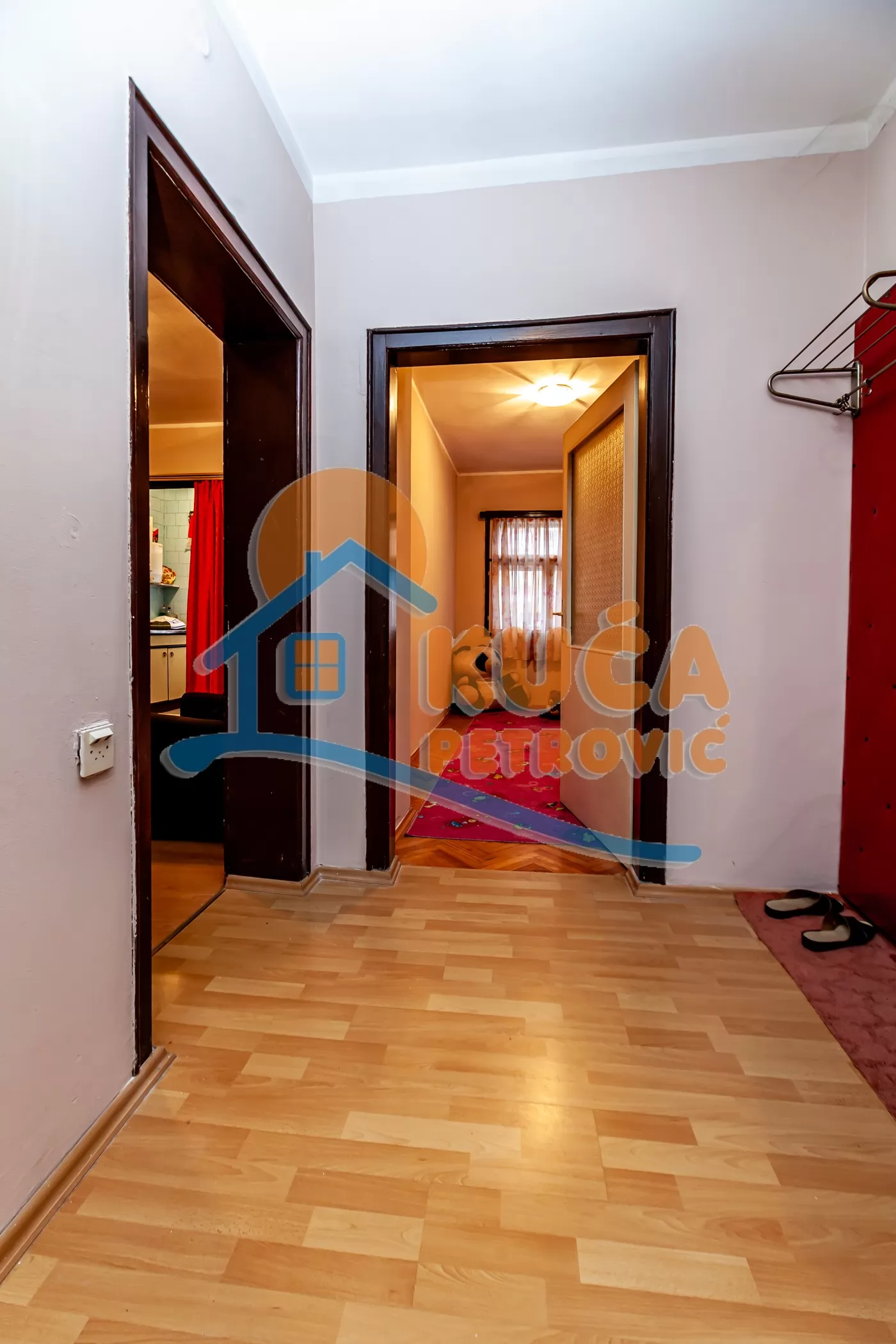 Trosoban stan, 131 m2, Dom zdravlja, Jovana Skerlića ID: p-015506 10