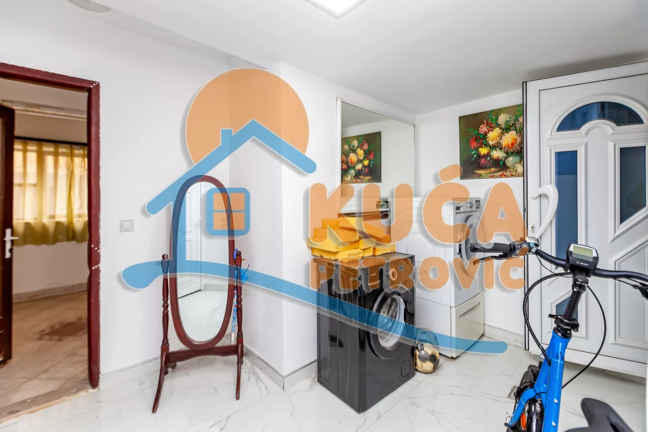 Trosoban stan, 131 m2, Dom zdravlja, Jovana Skerlića ID: p-015506 17