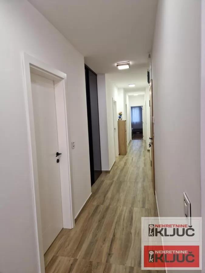 PETROVARADIN, 98m2, Četvorosoban, Novogradnja, Vila 12