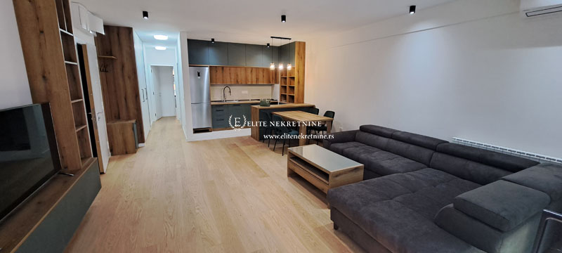 Izdavanje K District Trosoban lux stan garaza 4