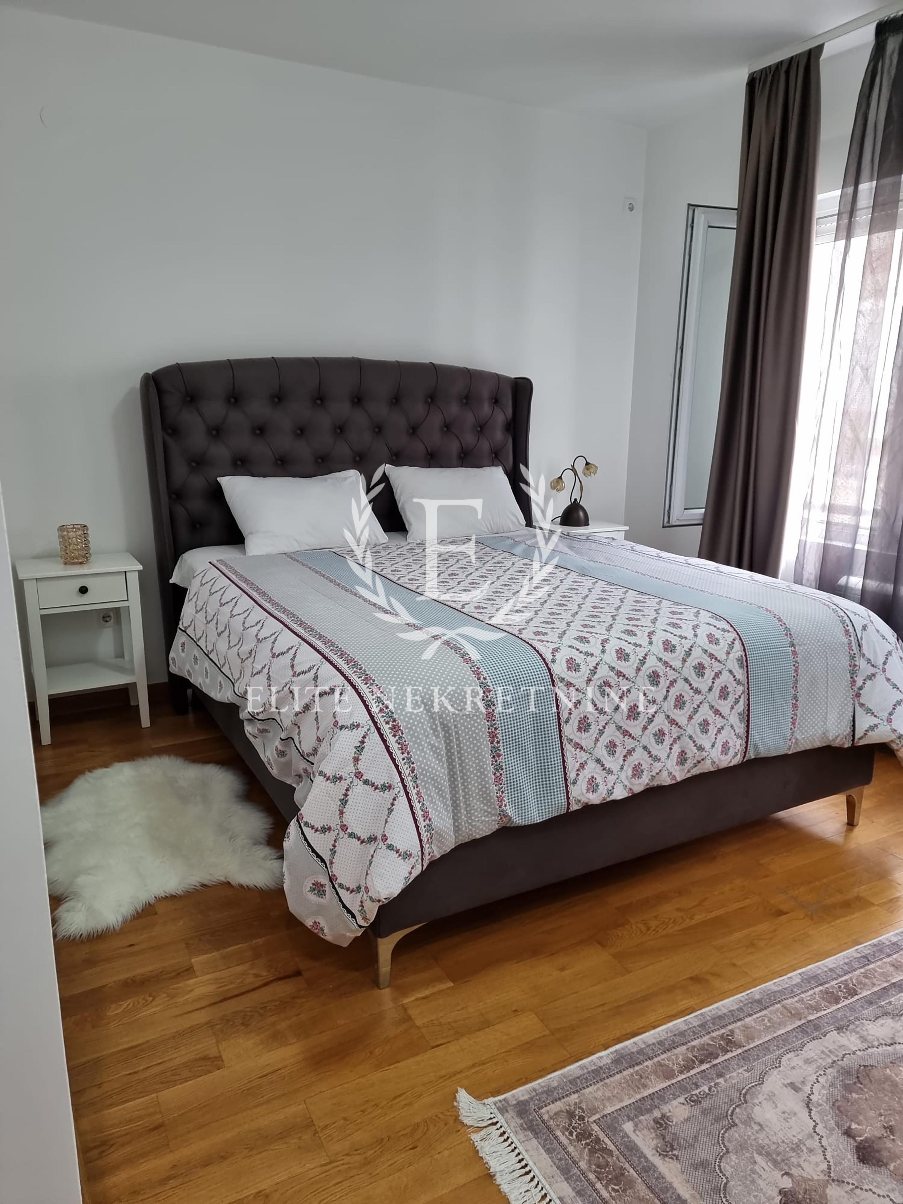 Izdavanje stanova Beograd Cetvorosoban lux stan novogradnja 4