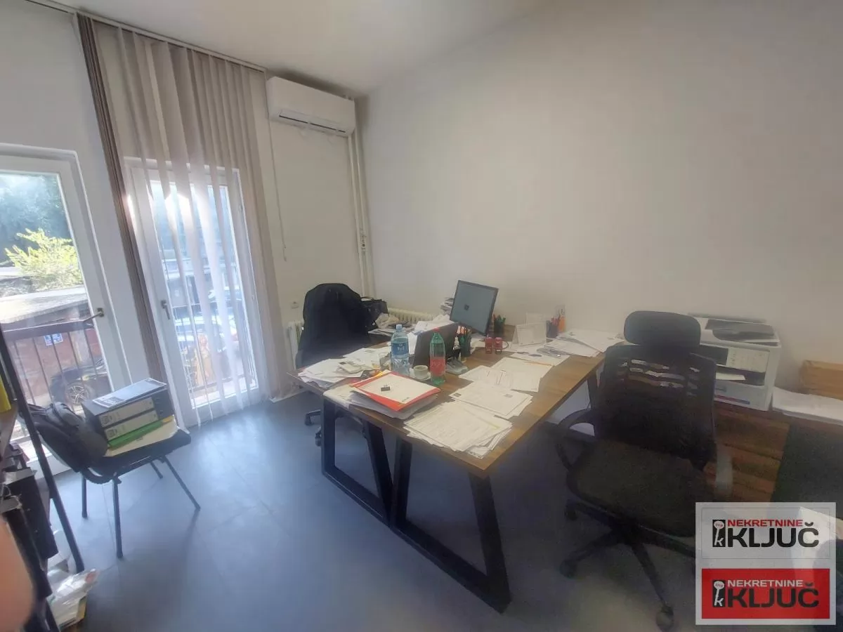KEJ IZDAJE SE VIŠENAMENSKI POSLOVNI PROSTOR 2