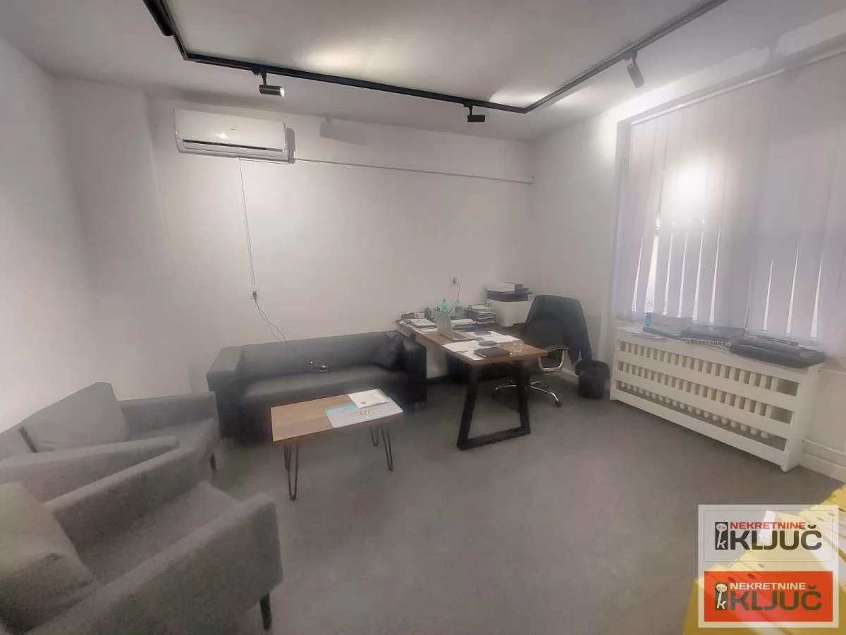 KEJ IZDAJE SE VIŠENAMENSKI POSLOVNI PROSTOR 3
