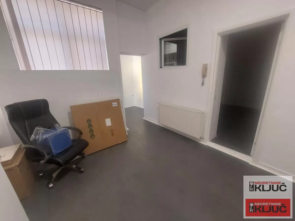 KEJ IZDAJE SE VIŠENAMENSKI POSLOVNI PROSTOR 4