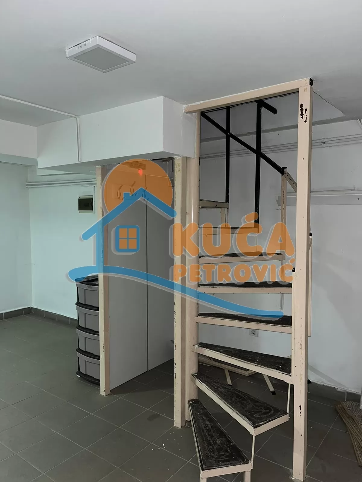 Lokal, 48 m2, Centar, 7. jula ID: i-015543 7