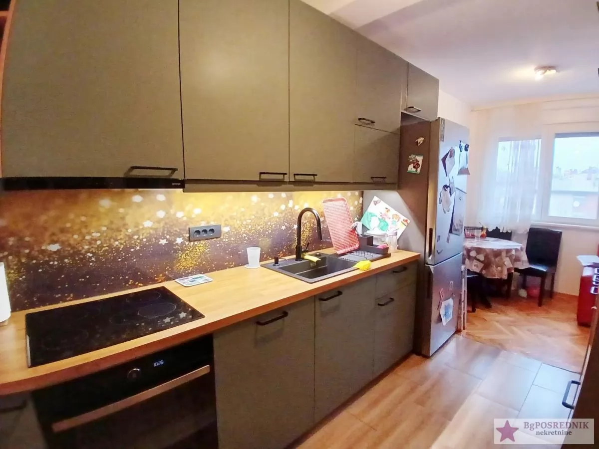 Palilula, Karaburma, Dr Đorđa Joanovića, 72m2 11